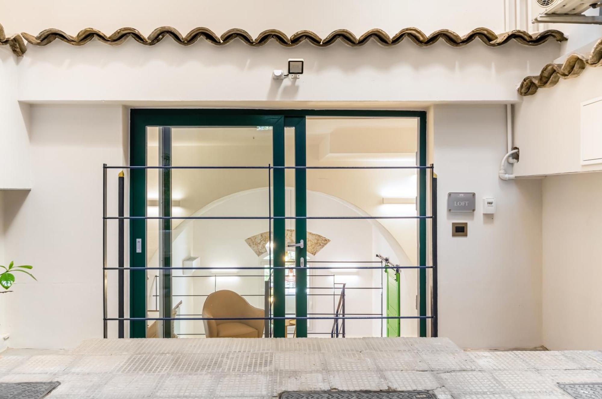 Piazza Indipendenza Loft & Rooms ปาแลร์โม ภายนอก รูปภาพ